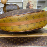 Louis Vuitton Loop Hobo M46311 Brown